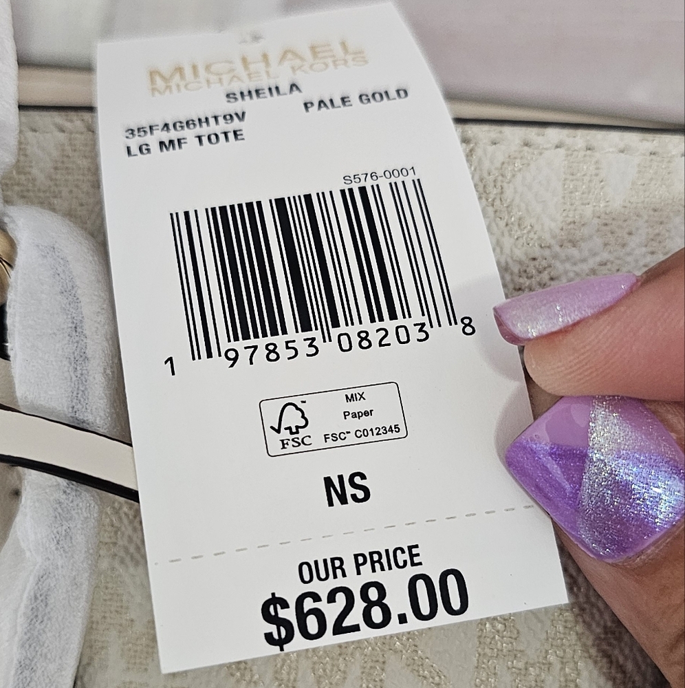 ♥️NWT Michael Kors Pale Gold Sheila Large Signature Metallic Tote Bag MSRP $628♥ - Picture 4 of 9